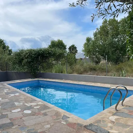 Villa Nieves
