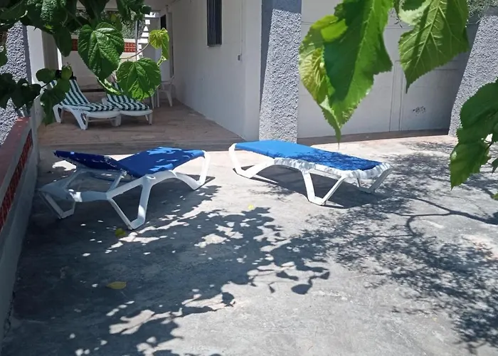 Nieves Villa *